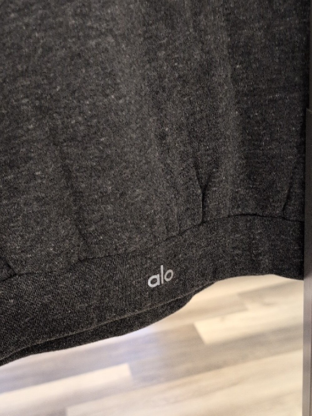 ALO Yoga Dark Gray Cropped Sweatshirt - Picture 3 of 6